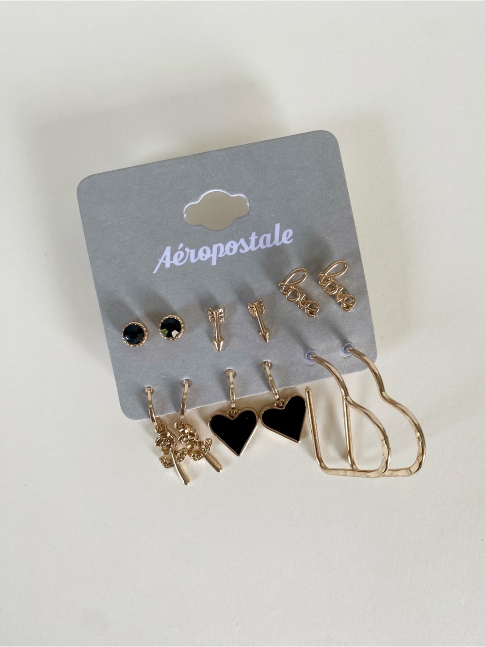 3/$20 Aeropostale Gold and Black Heart Earring Set